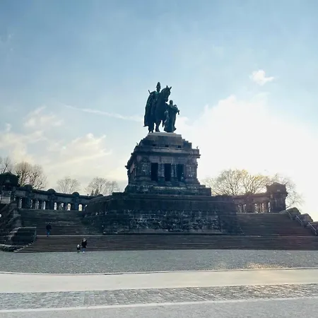 Am Deutschen Eck *